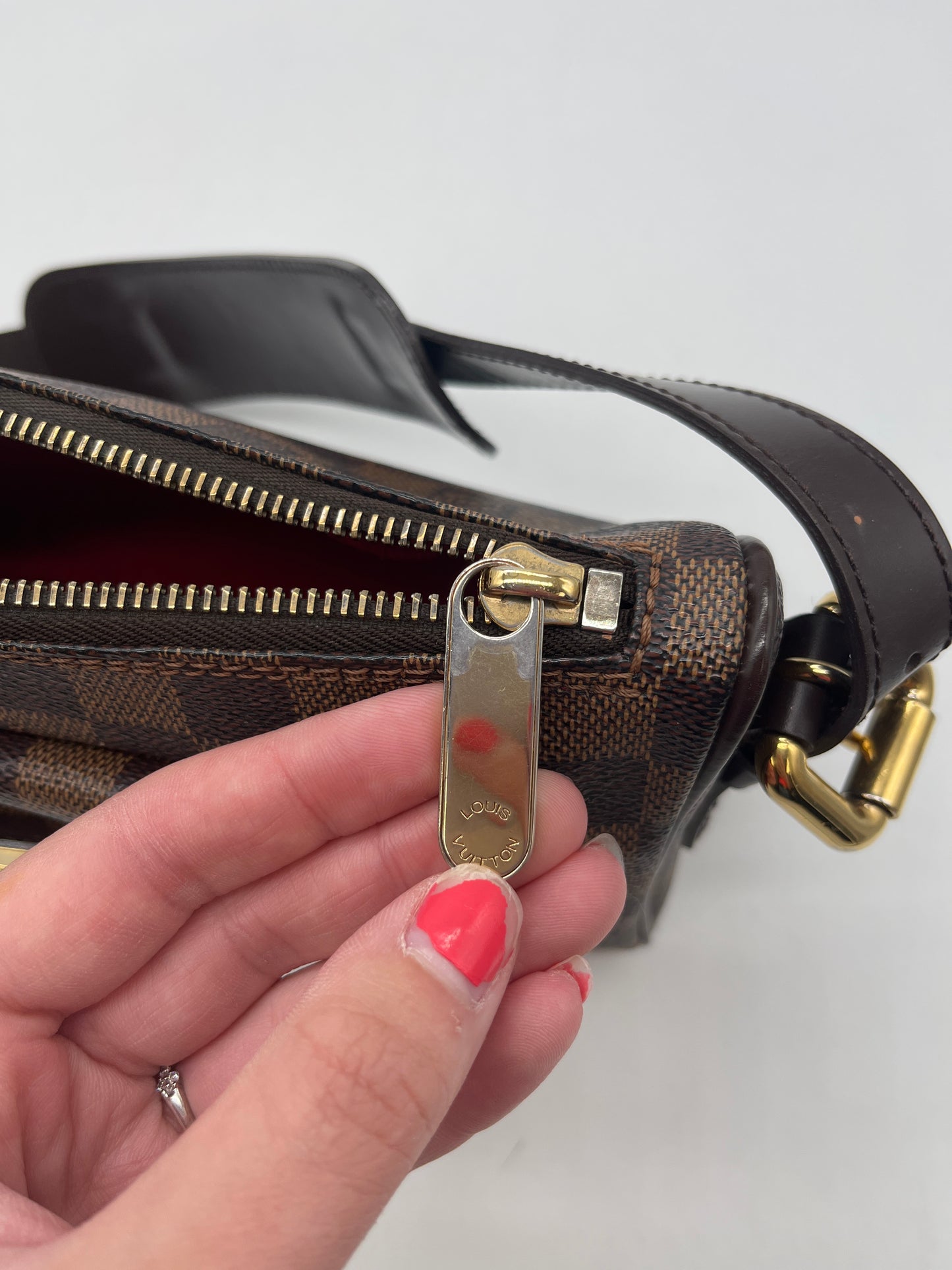 Handbag Luxury Designer By Louis Vuitton, Size: Small