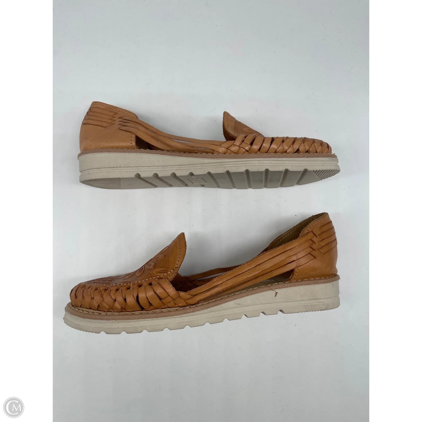 Shoes Flats By Clothes Mentor In Tan, Size: 8