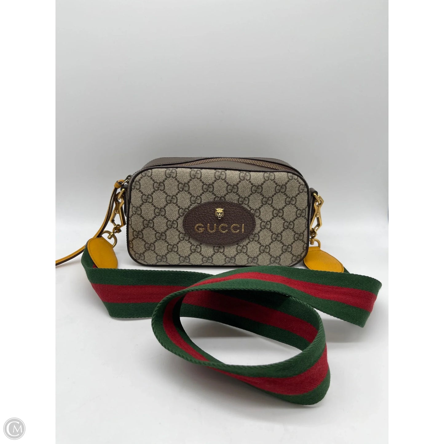 Crossbody Luxury Designer By Gucci, Size: Small