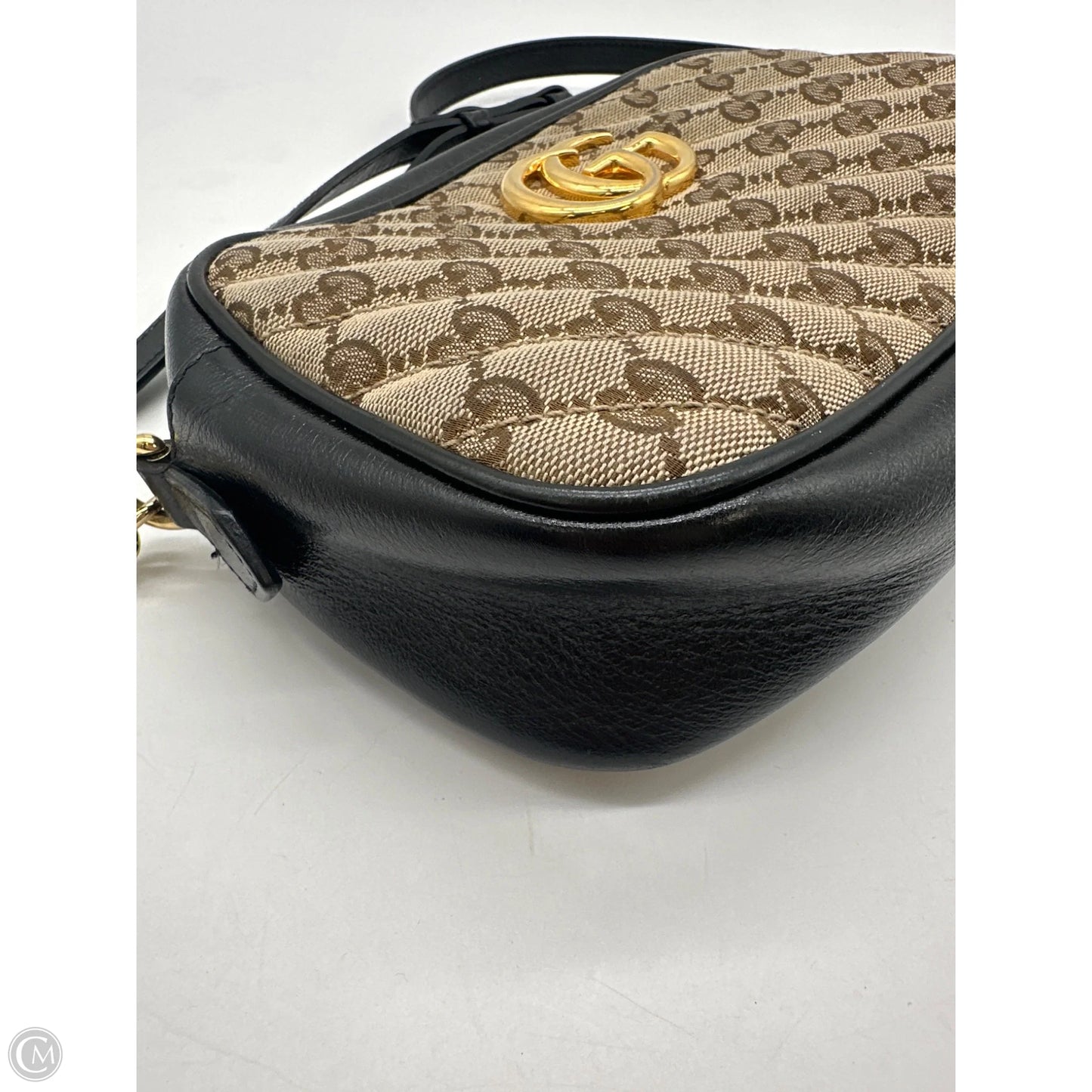 Crossbody Luxury Designer By Gucci, Size: Small