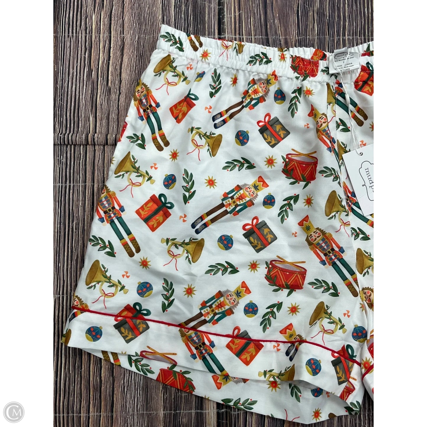 Shorts By Mudpie In White, Size: L