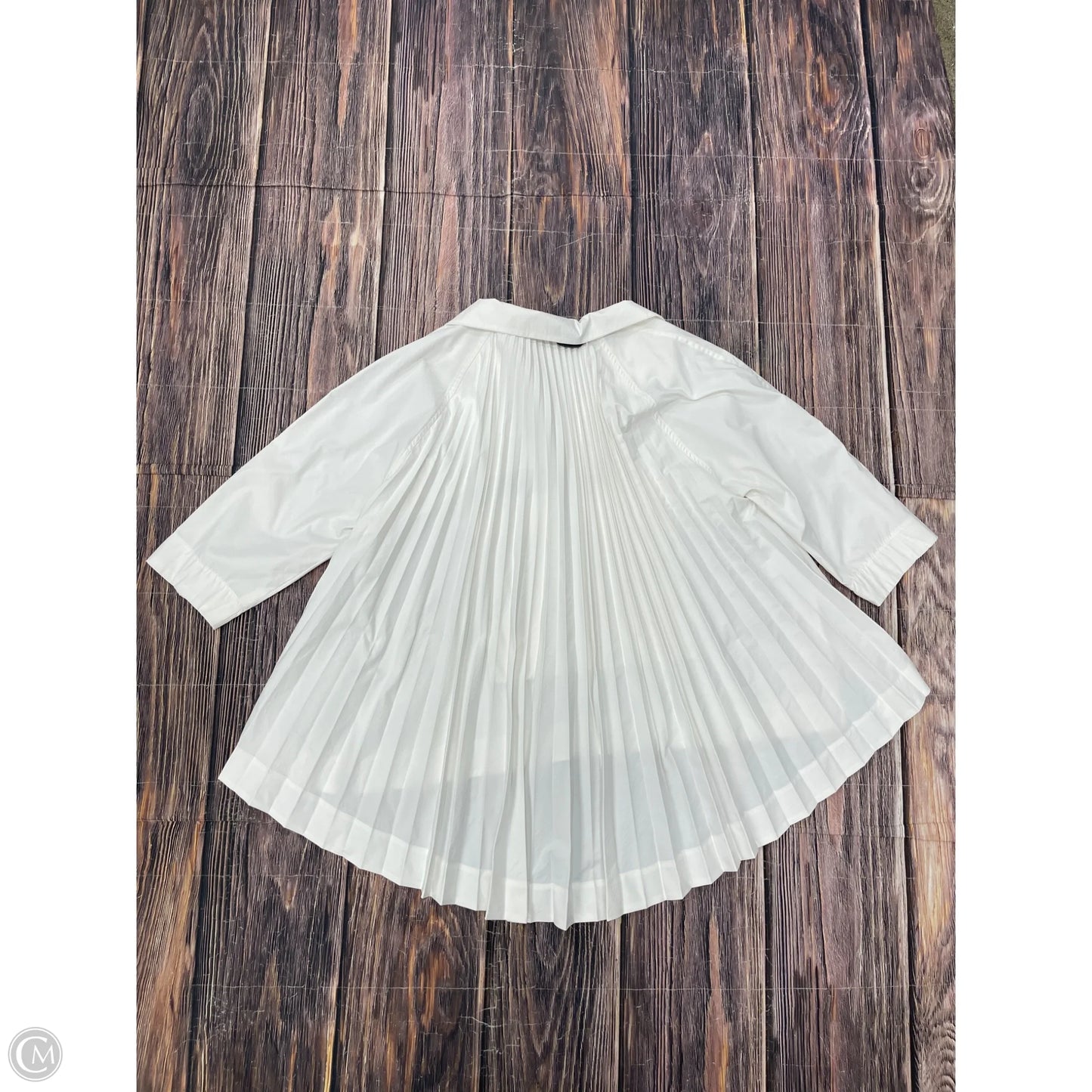 Top Long Sleeve By Athleta In White, Size: Xl