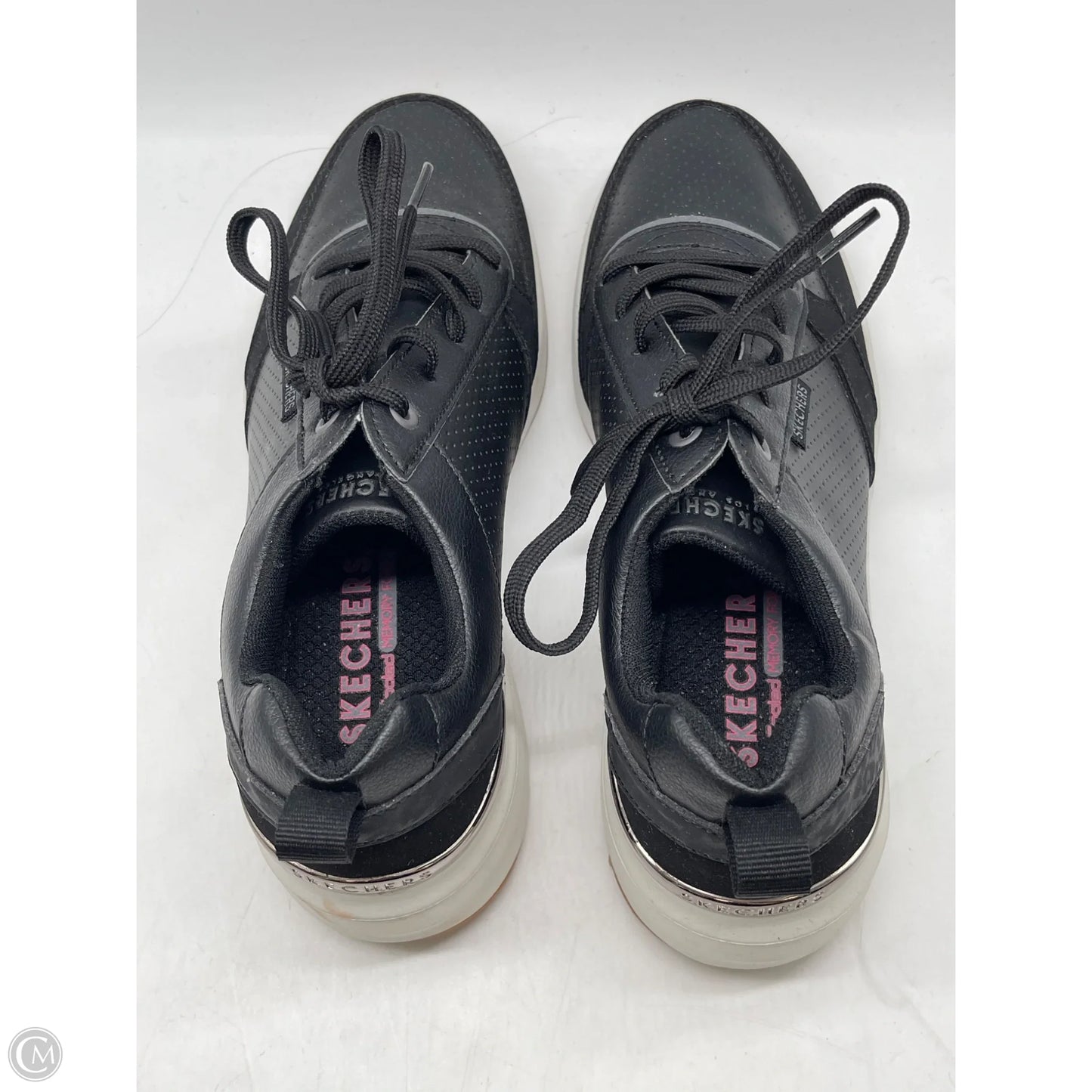 Shoes Sneakers By Skechers In Black, Size: 8