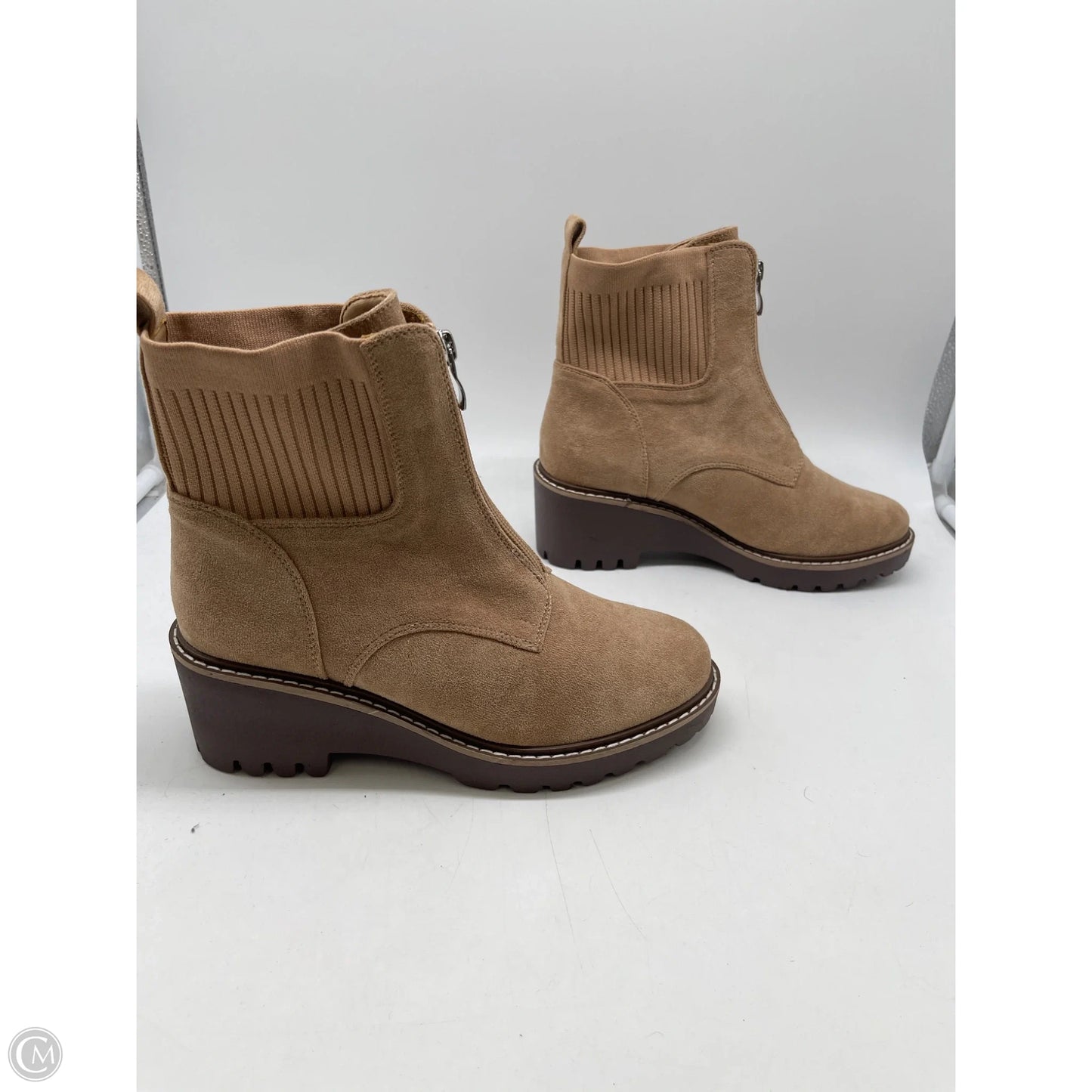 Boots Ankle Heels By Clothes Mentor In Beige, Size: 8