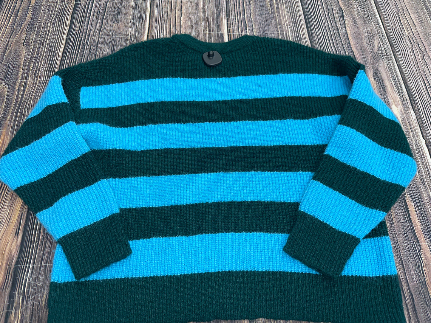 Sweater By Clothes Mentor In Green, Size: Xl