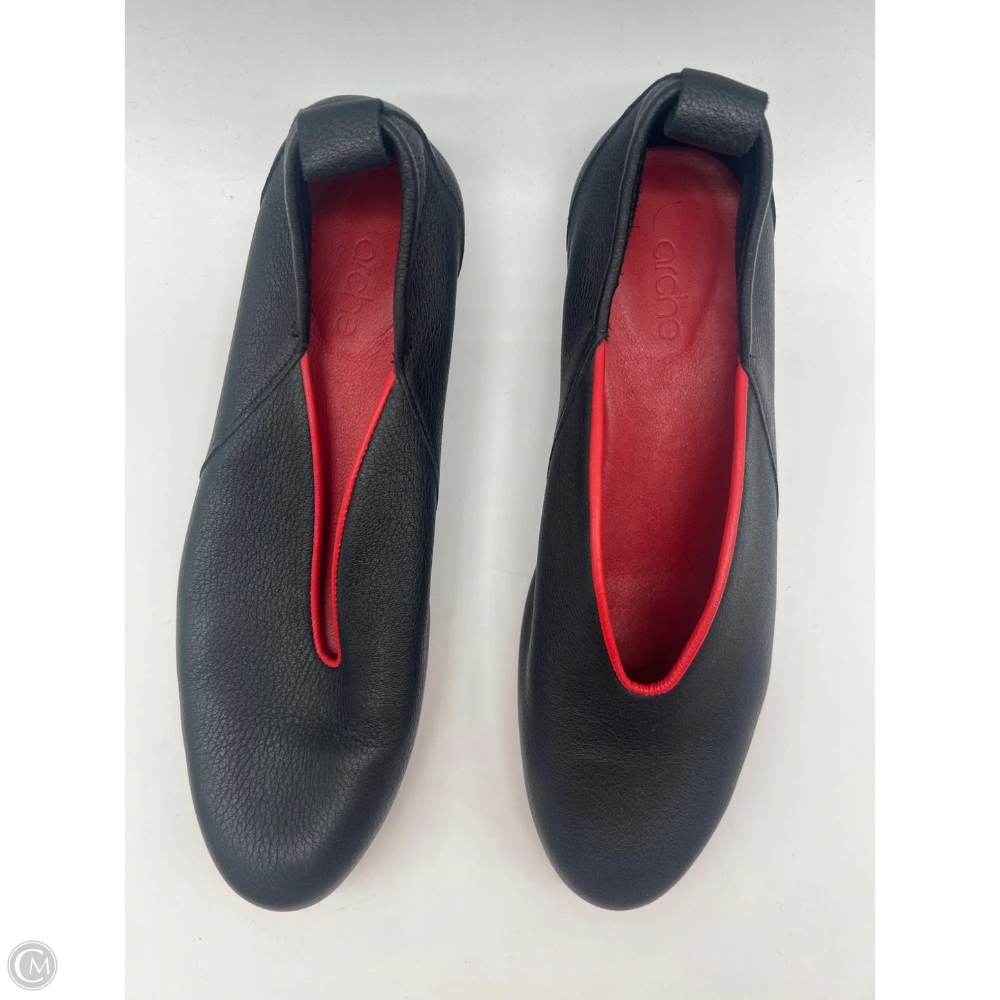 Shoes Flats By Clothes Mentor In Black, Size: 8.5