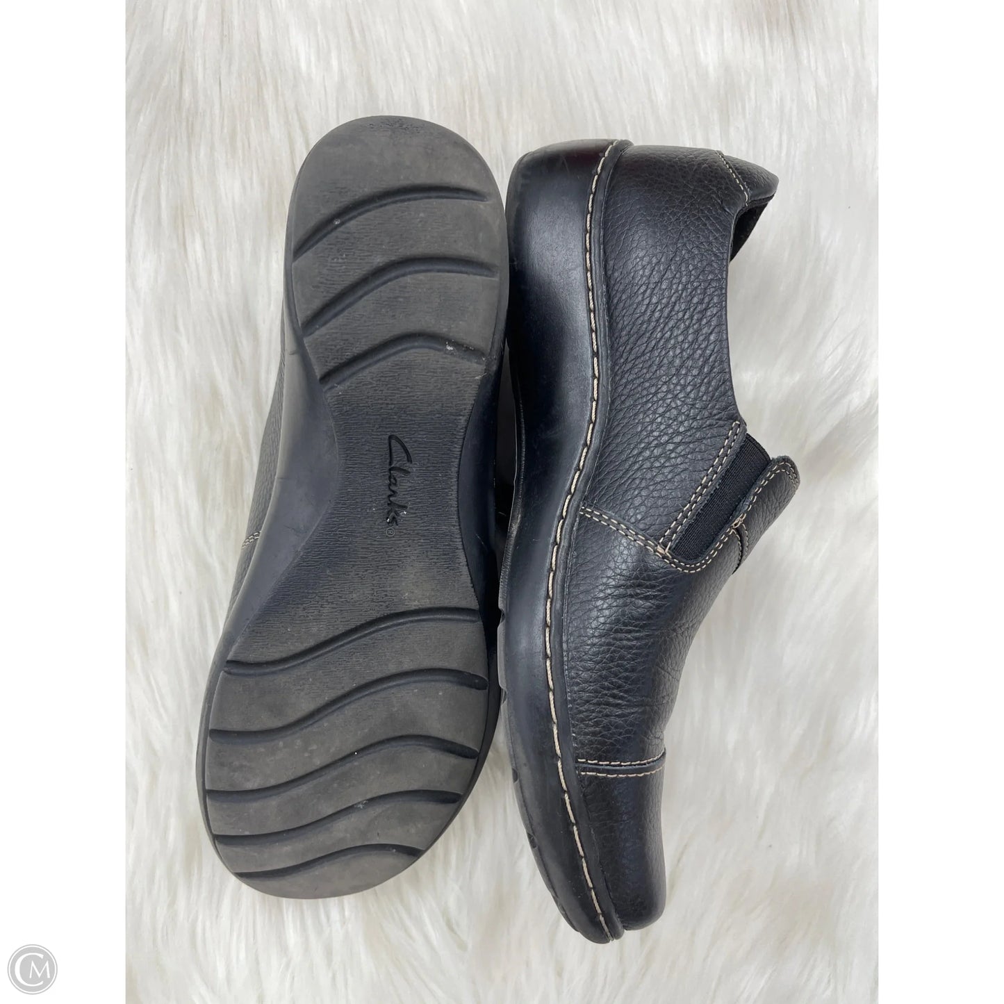 Shoes Flats By Clarks In Black, Size: 9