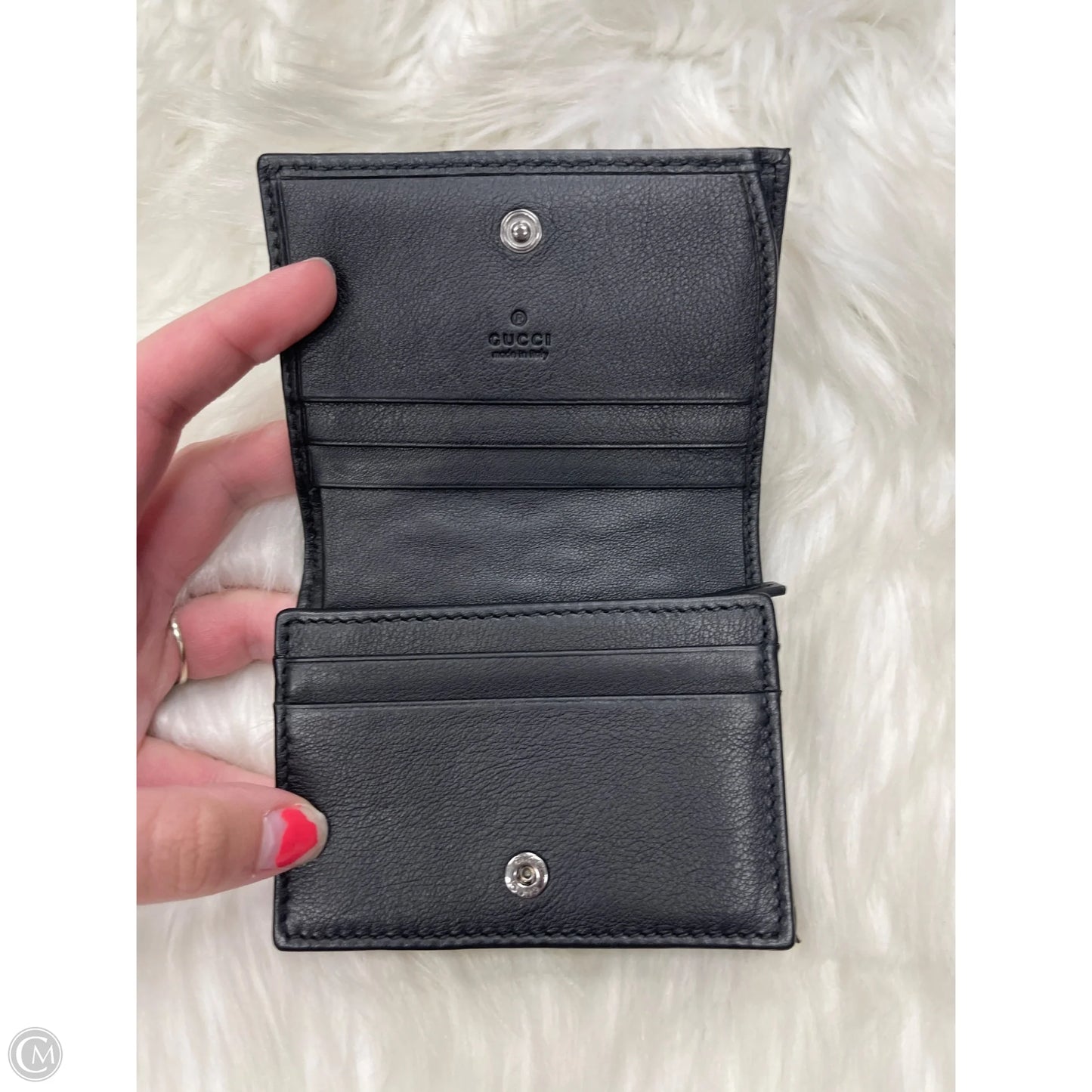 Wallet Luxury Designer By Gucci, Size: Medium
