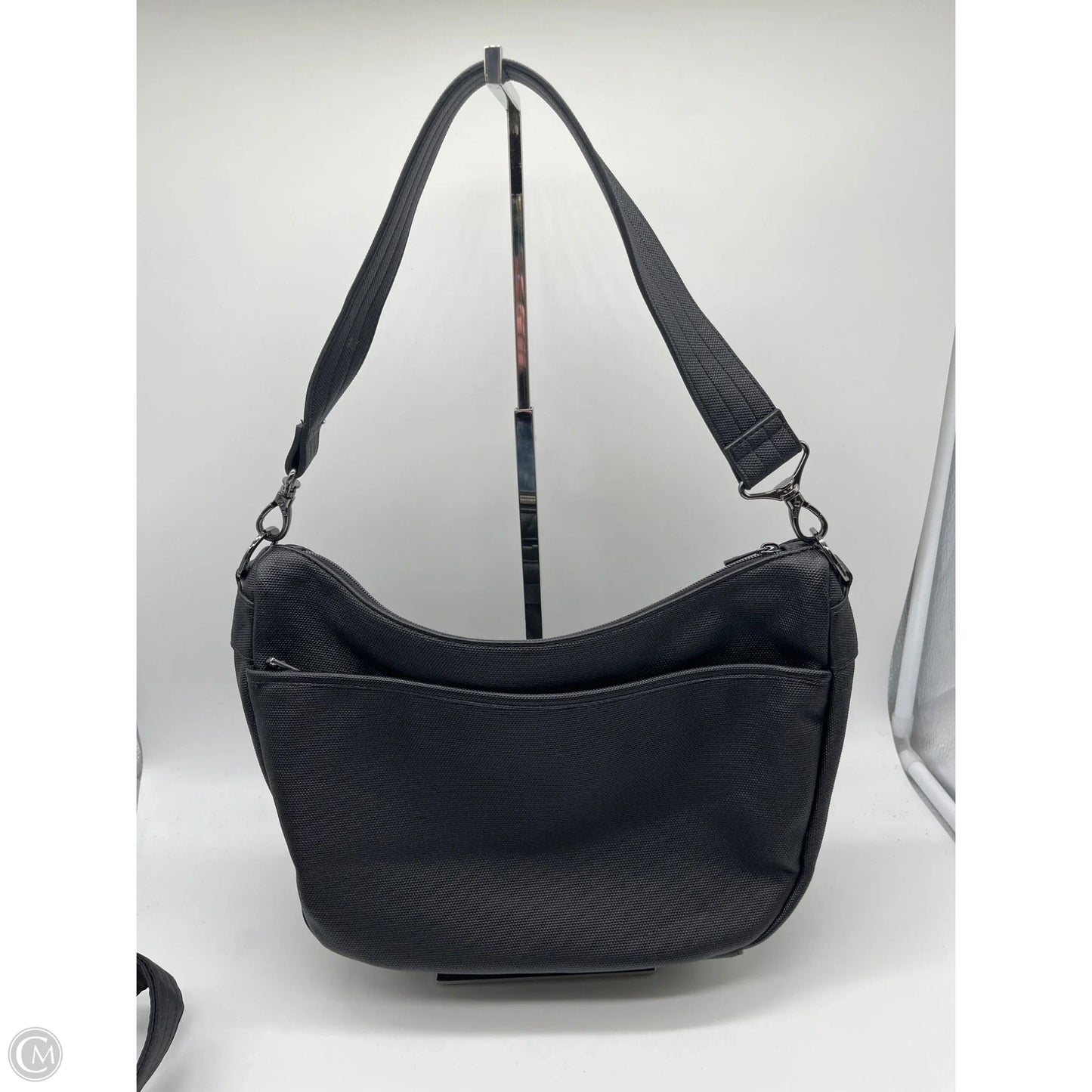 Handbag By Lugg, Size: Medium
