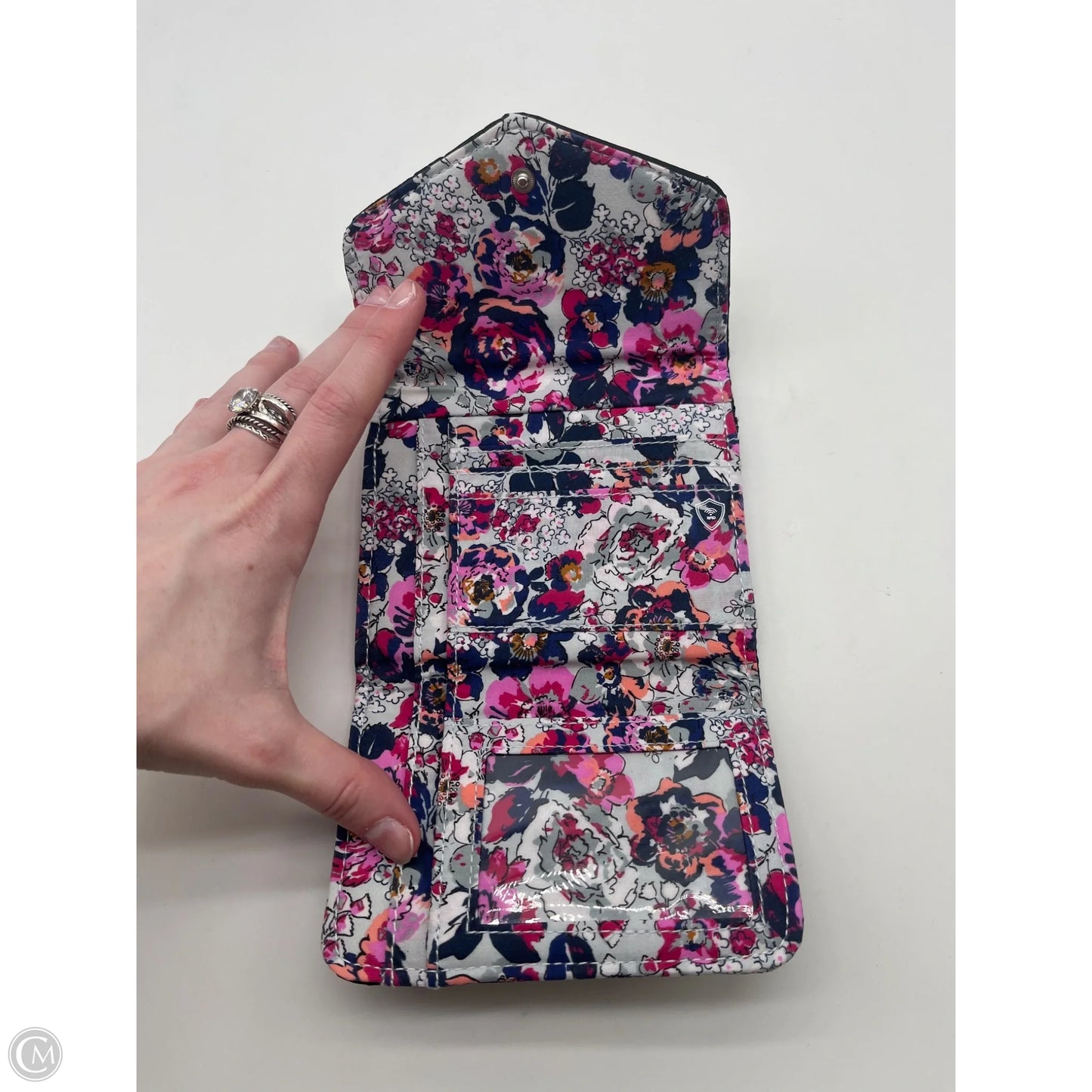 Wallet By Vera Bradley, Size: Medium
