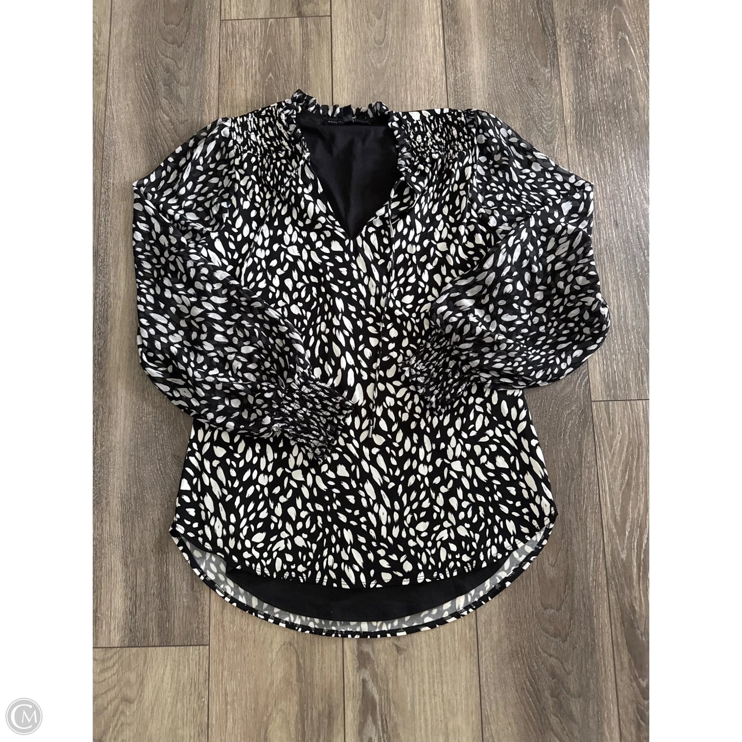 Top Long Sleeve By White House Black Market In Black, Size: M