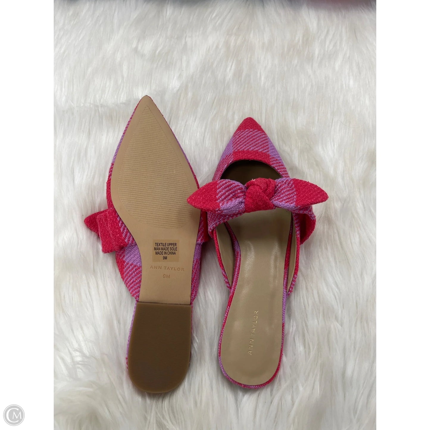 Shoes Flats By Josie In Tan, Size: 9