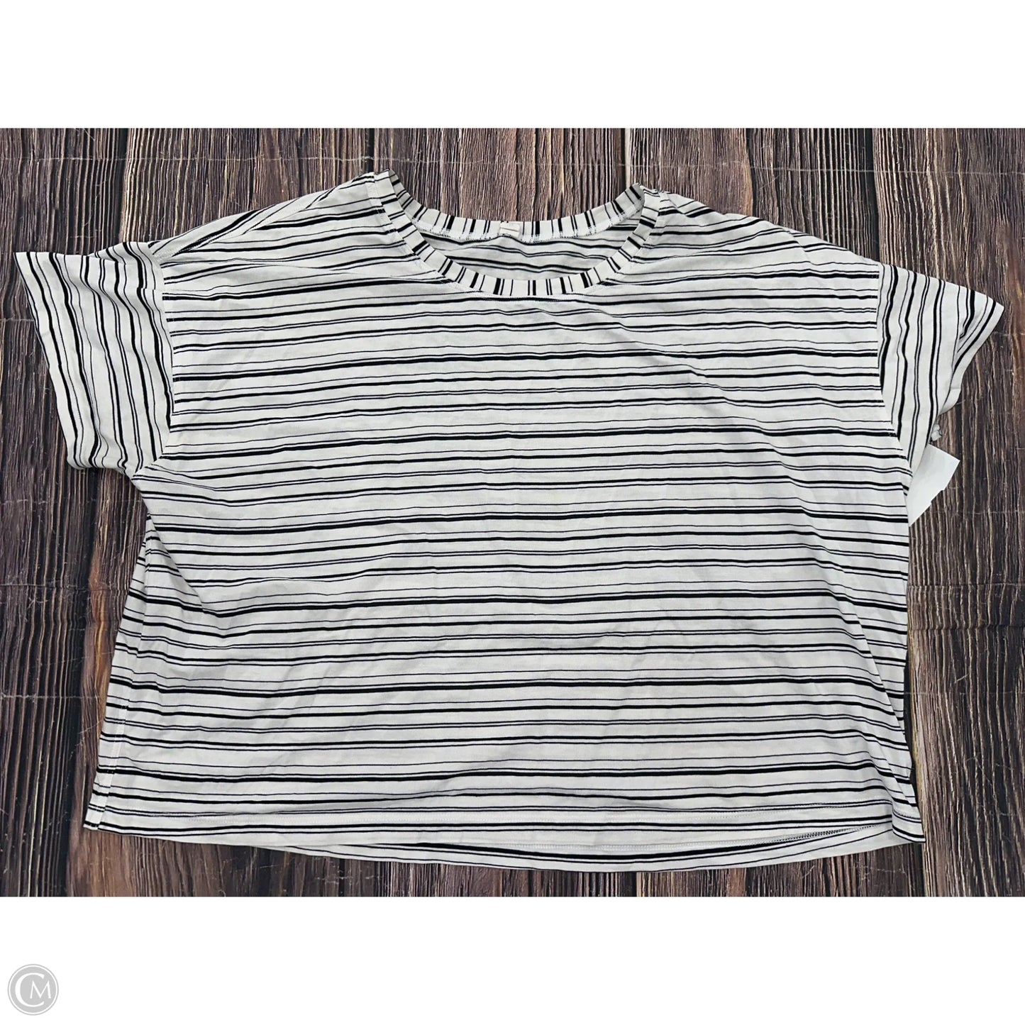 Athletic Top Short Sleeve By Lululemon In White, Size: 12