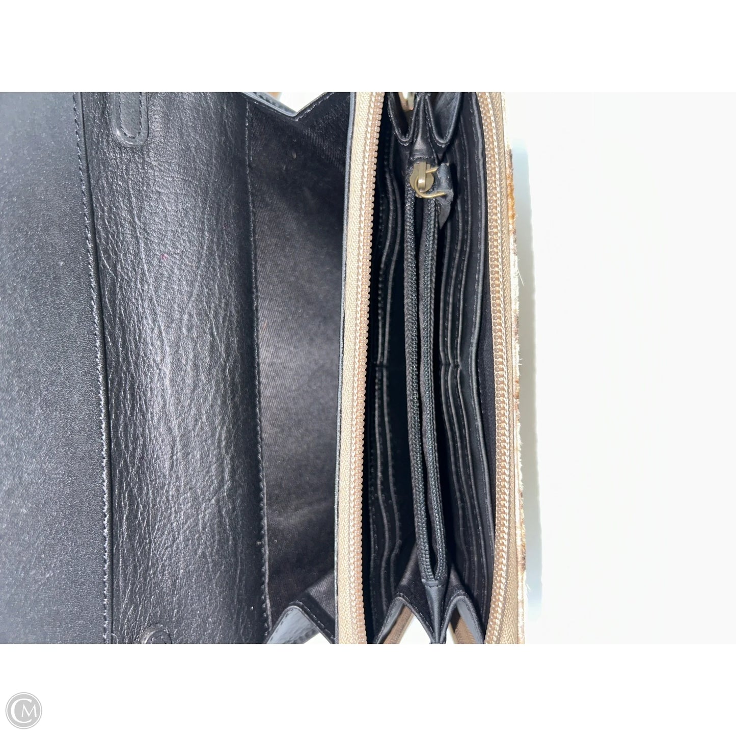 Crossbody By Clothes Mentor, Size: Small
