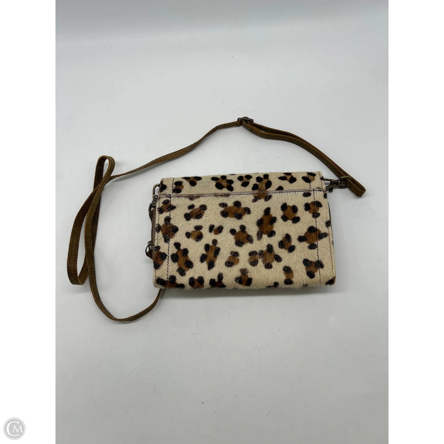 Crossbody By Clothes Mentor, Size: Small