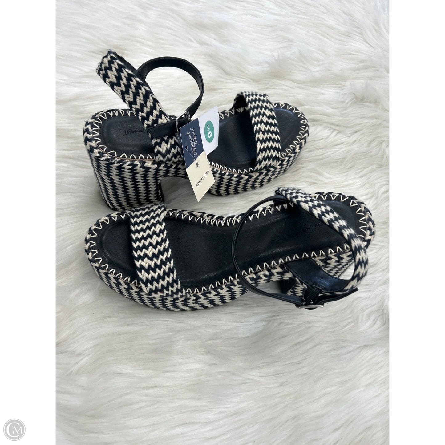Sandals Heels Block By Universal Thread In Black, Size: 9.5