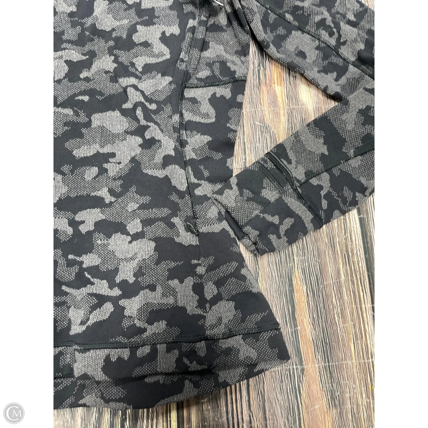 Athletic Top Long Sleeve Crewneck By Lululemon In Black, Size: 10