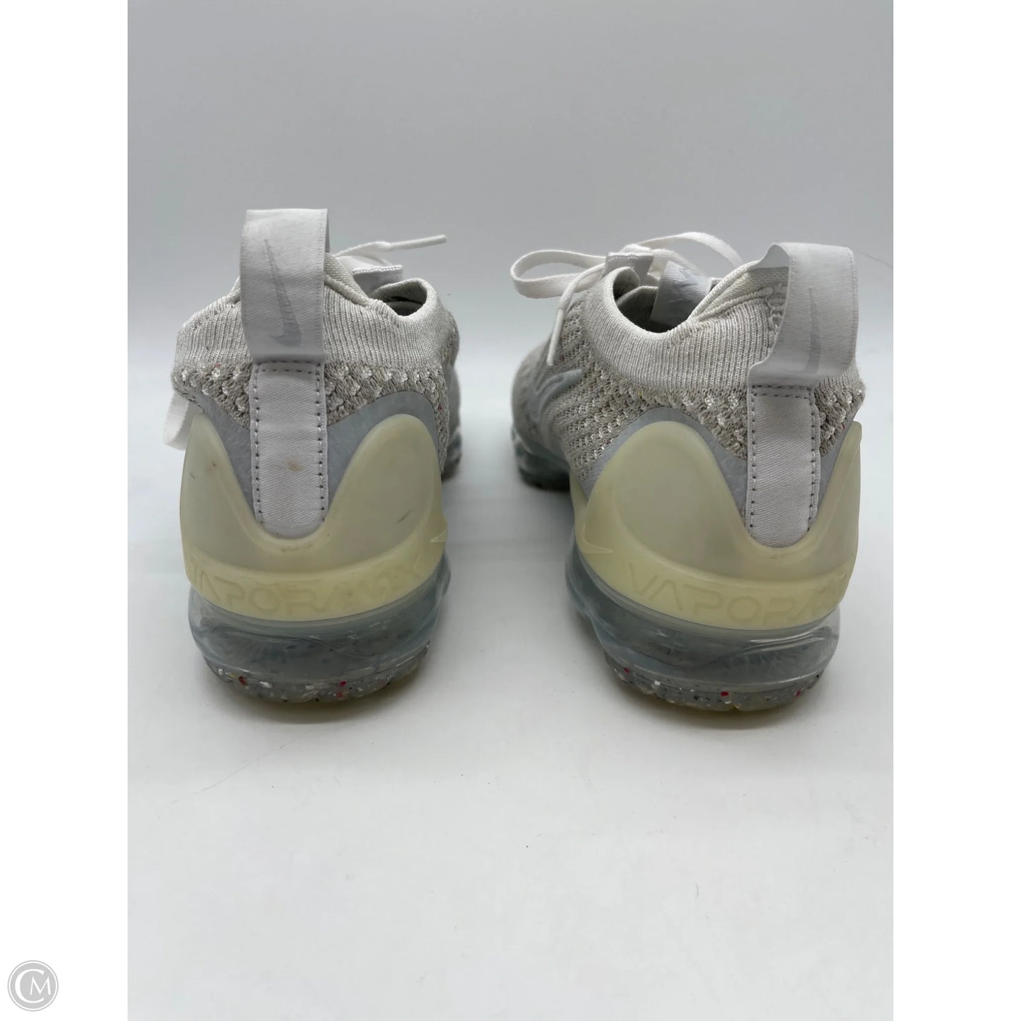 Shoes Athletic By Nike In Grey, Size: 8