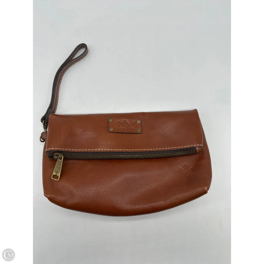 Wristlet Designer By Patricia Nash, Size: Large