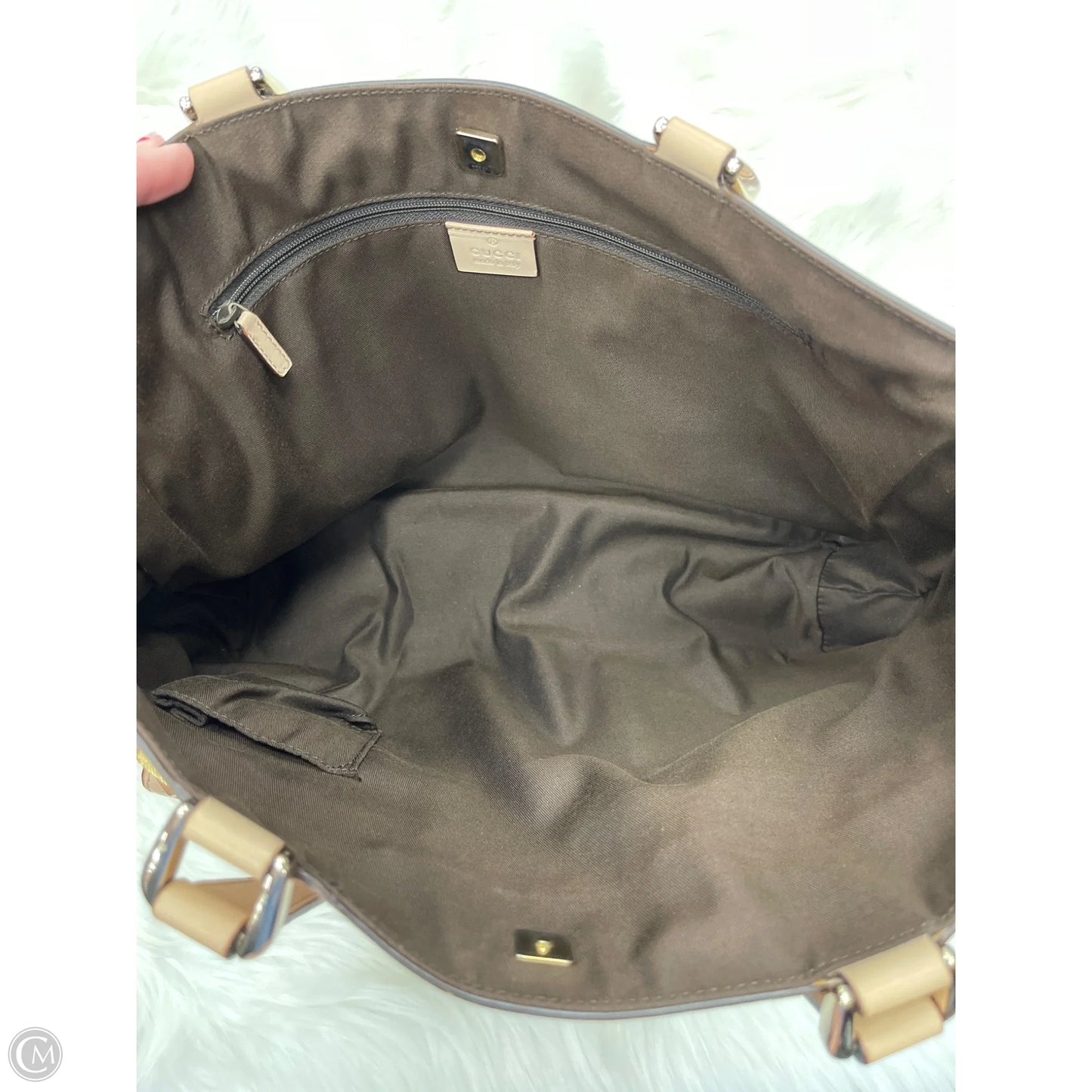 Handbag Luxury Designer By Gucci, Size: Large