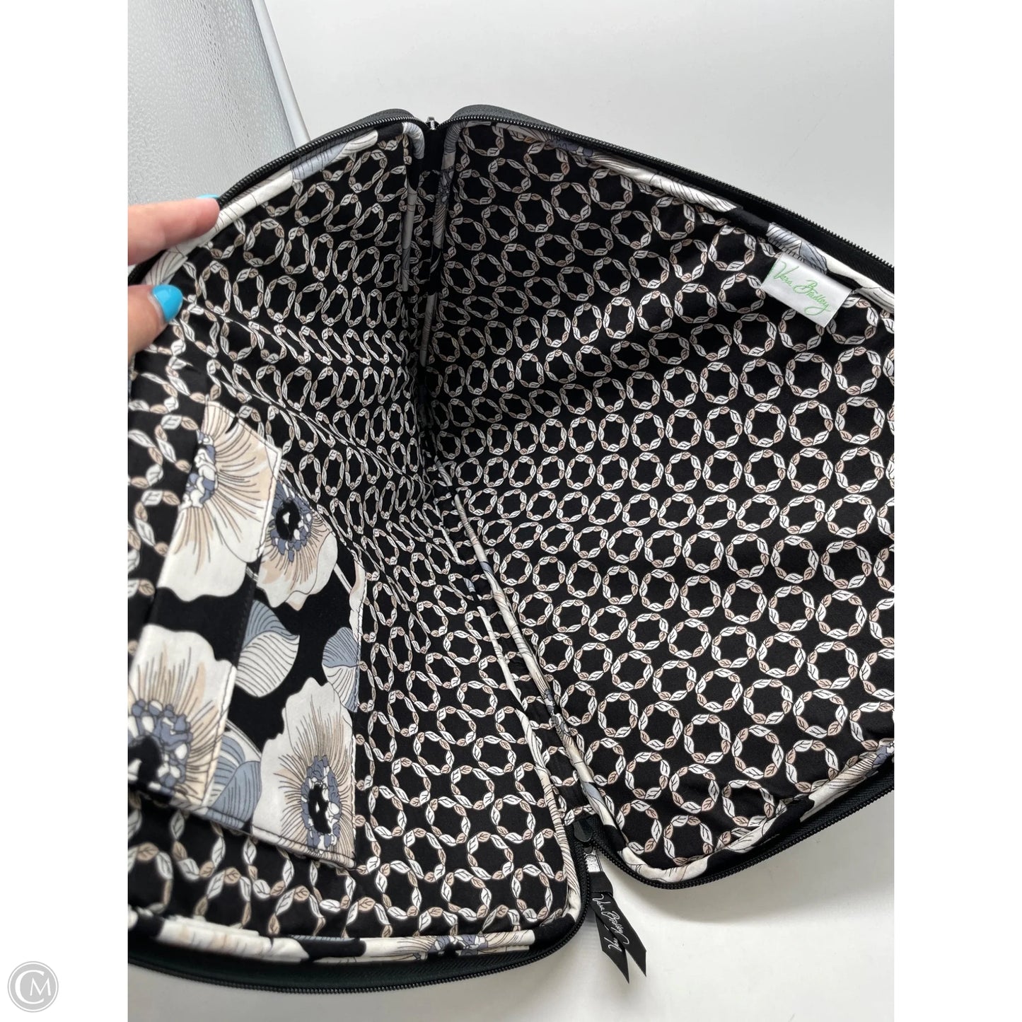 Laptop Bag By Vera Bradley, Size: Large