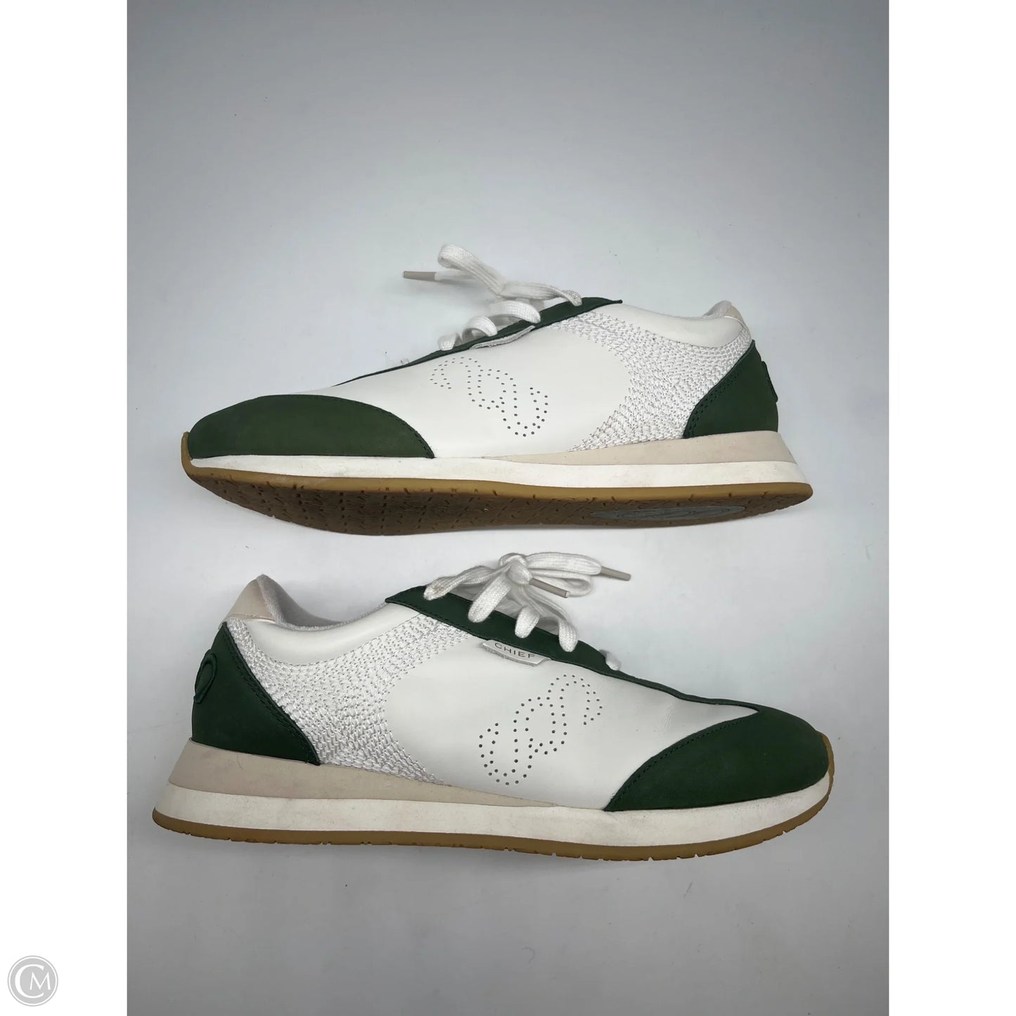 Shoes Athletic By Clothes Mentor In Green & White, Size: 9.5