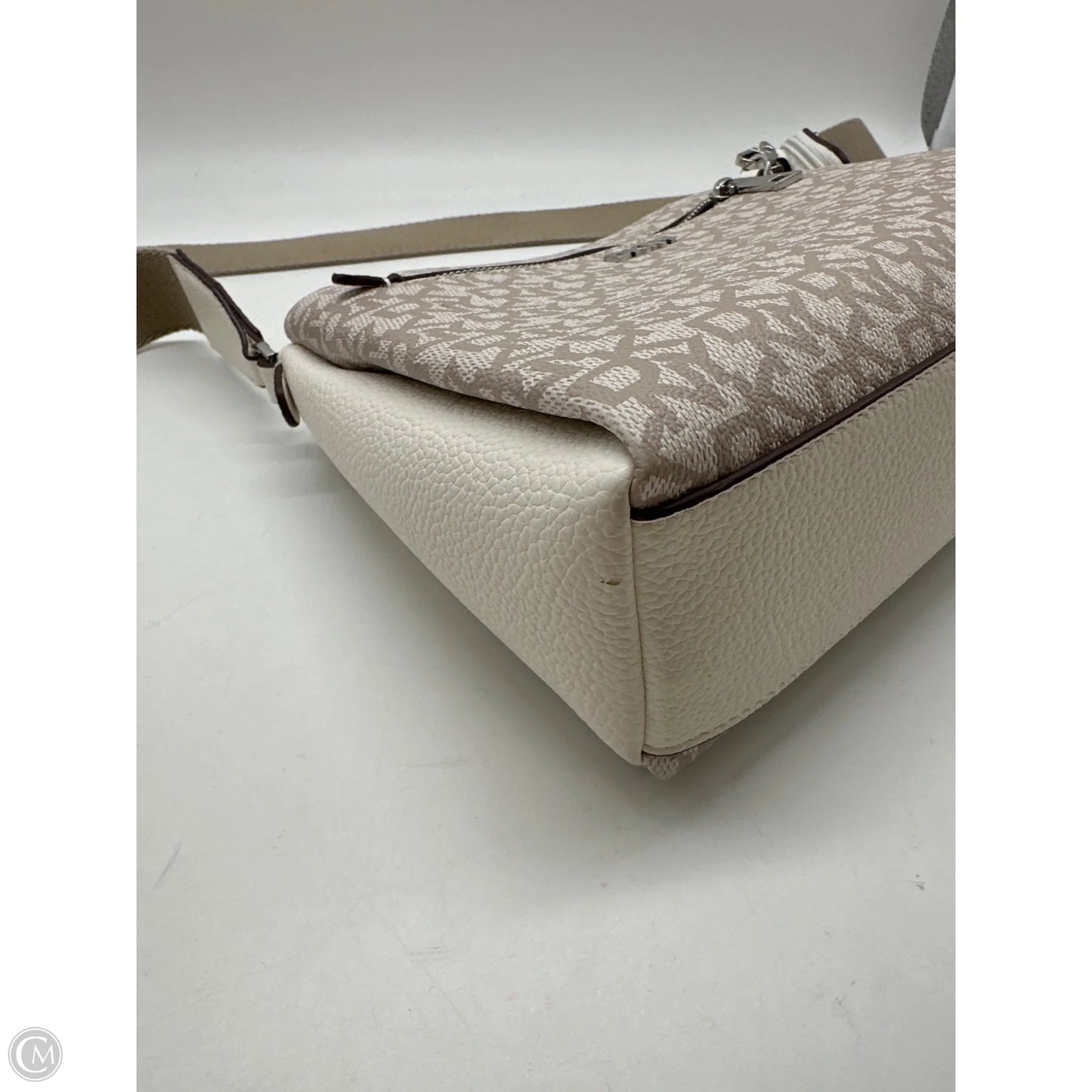 Handbag By Dkny, Size: Medium