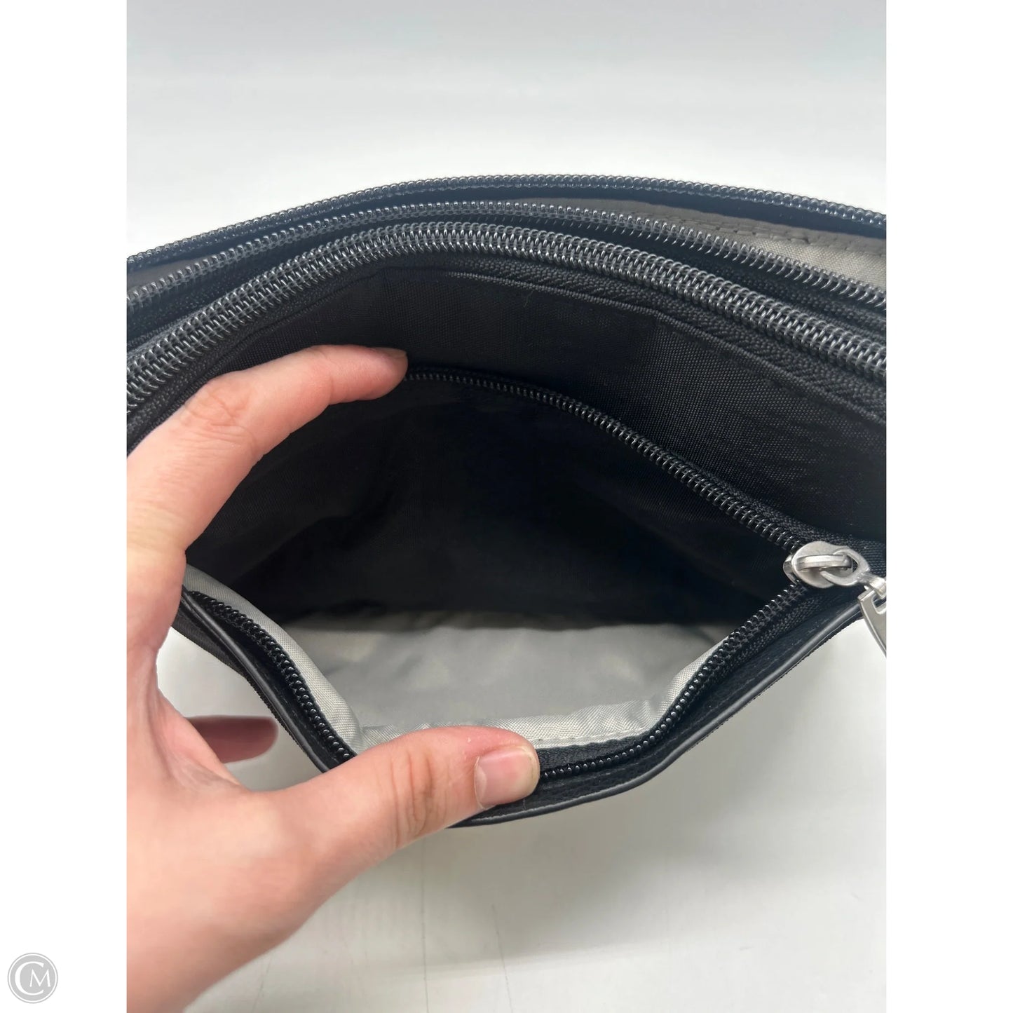 Crossbody By Baggallini, Size: Small