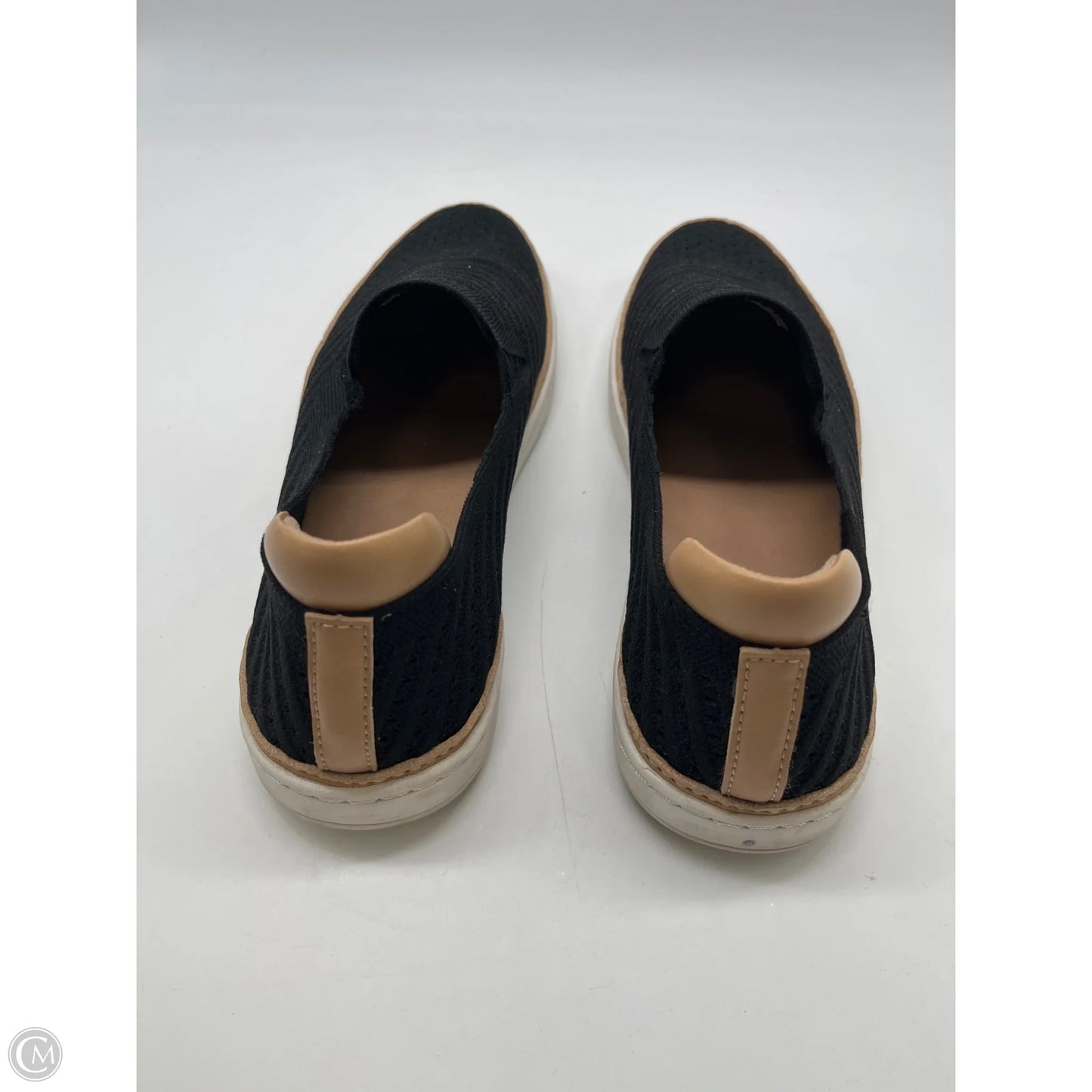 Shoes Designer By Ugg In Black, Size: 9