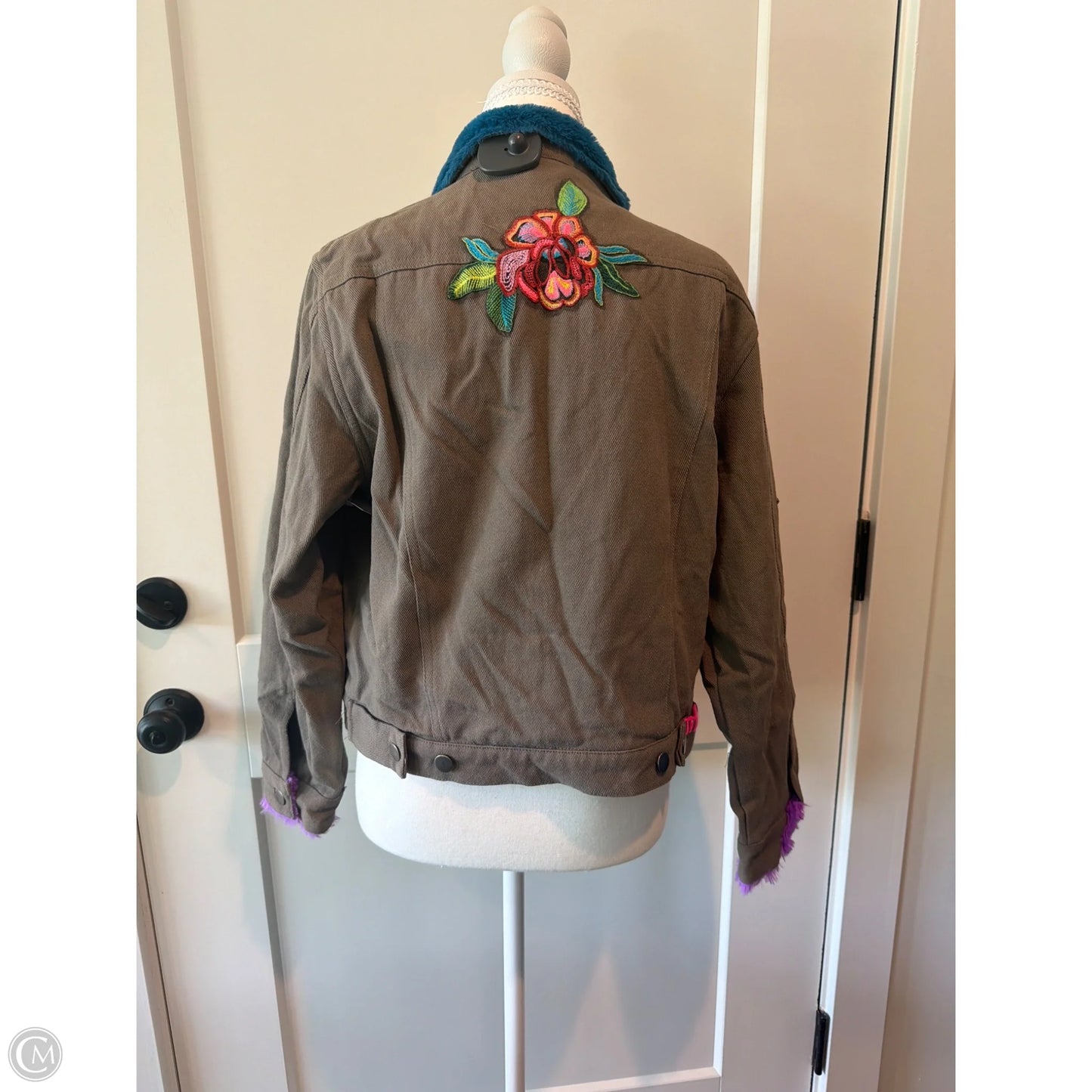 Jacket Denim By Natural Life In Floral Print, Size: M