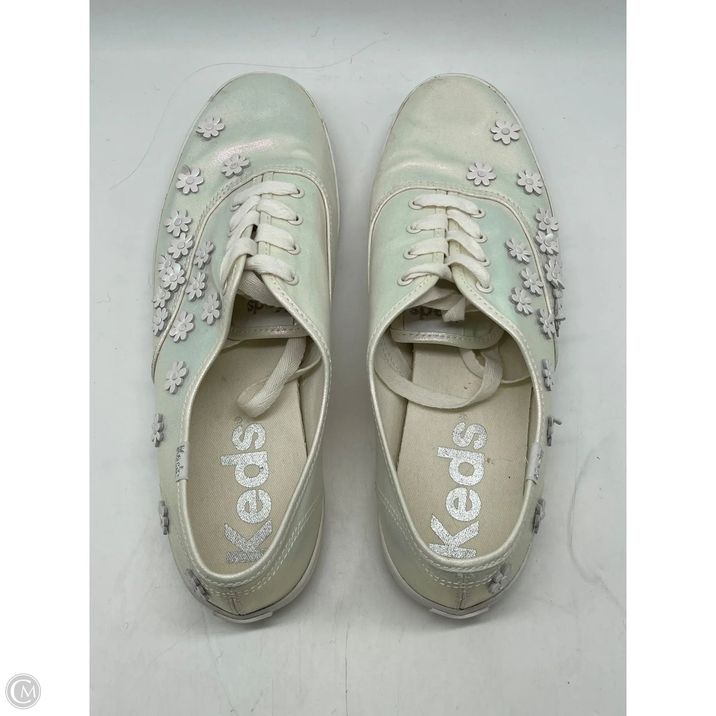 Shoes Sneakers By Keds In White, Size: 10