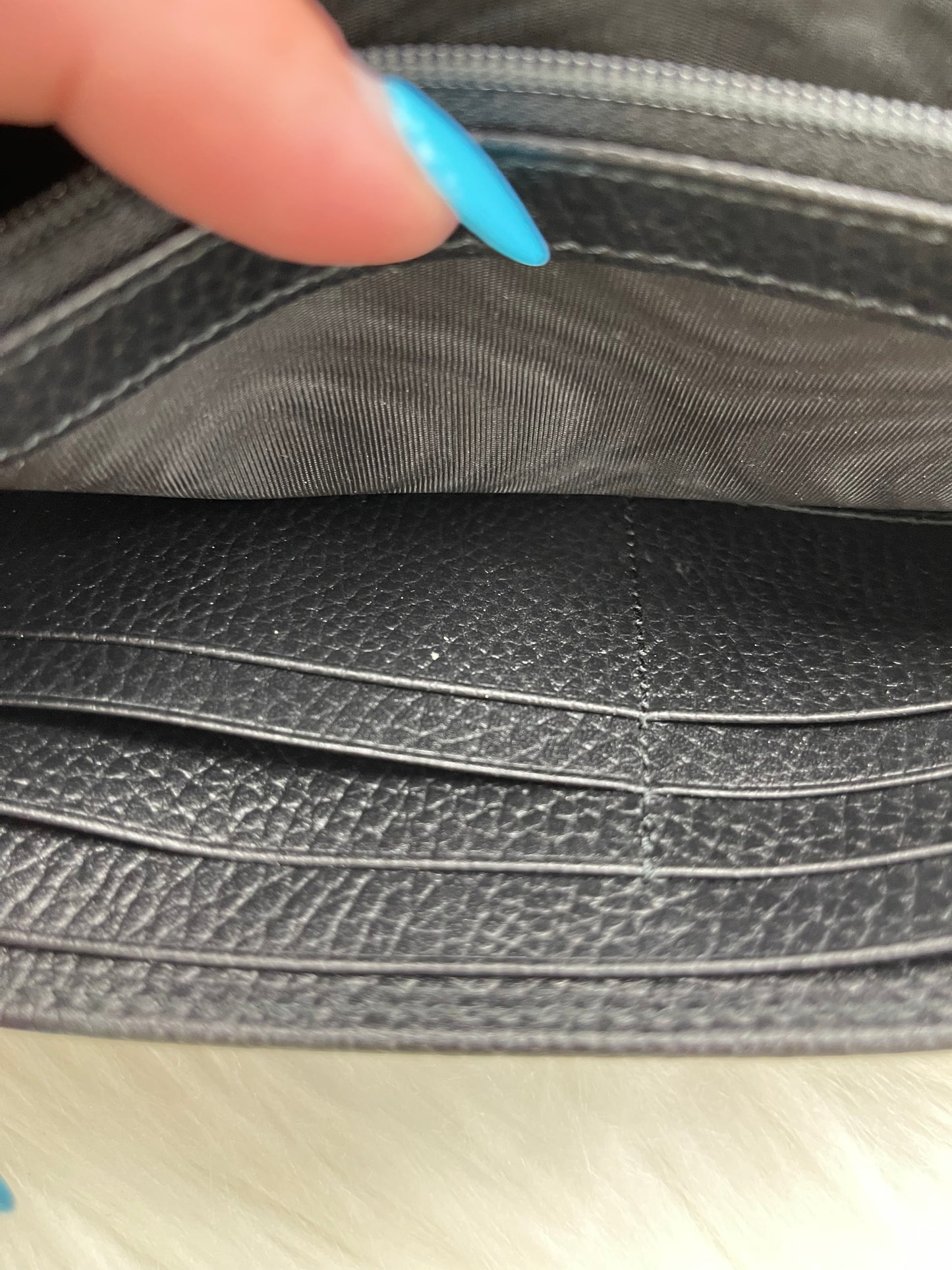 Wallet Luxury Designer By Gucci, Size: Large