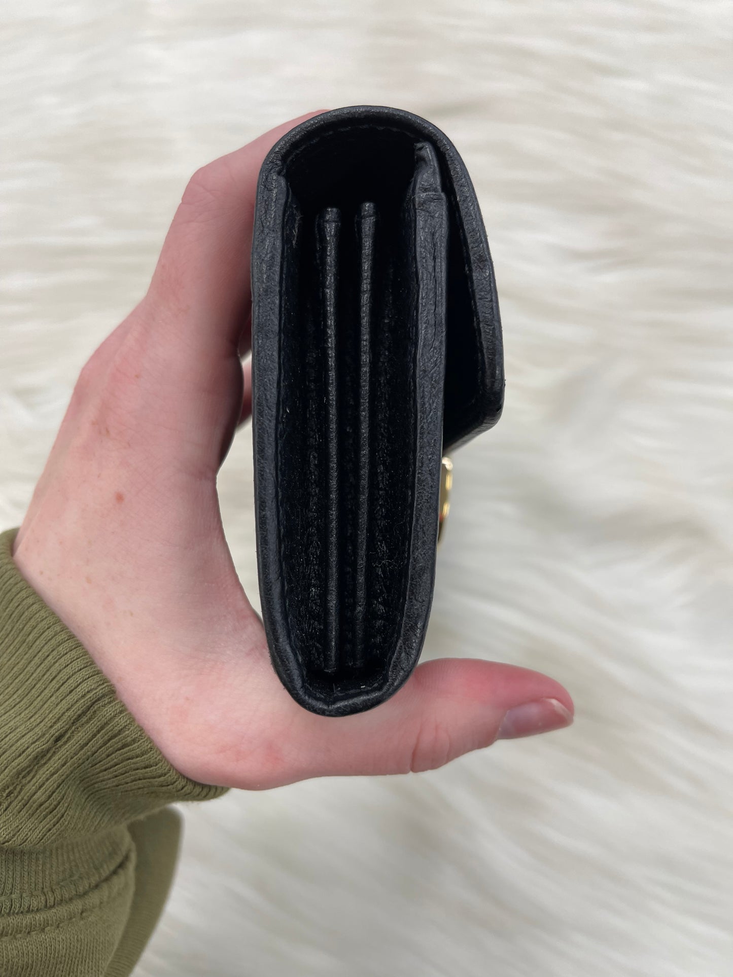 Wallet Luxury Designer By Gucci, Size: Large