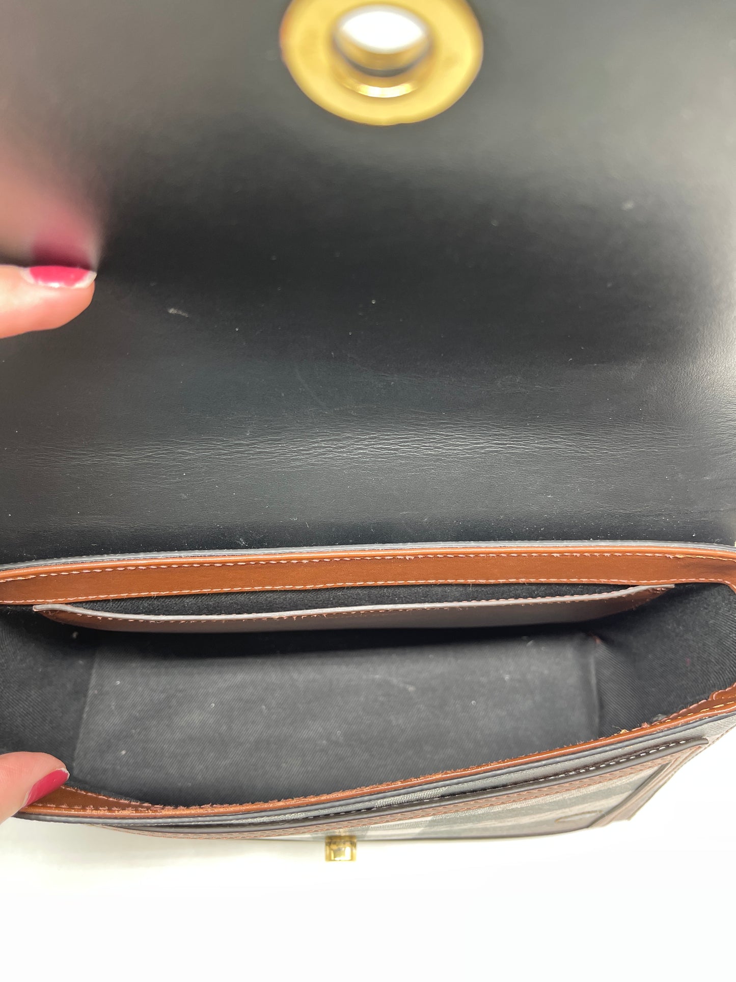 Handbag Luxury Designer By Burberry, Size: Medium