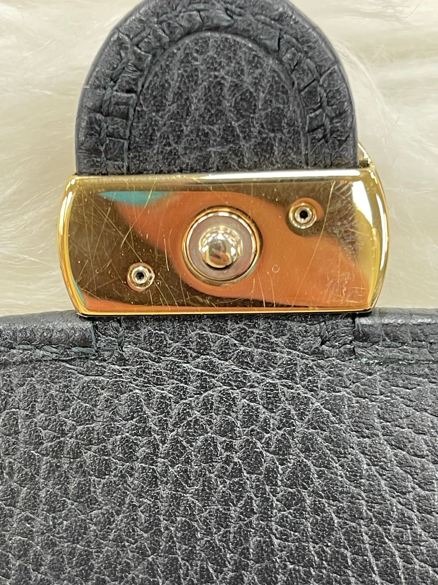 Wallet Luxury Designer By Gucci, Size: Large