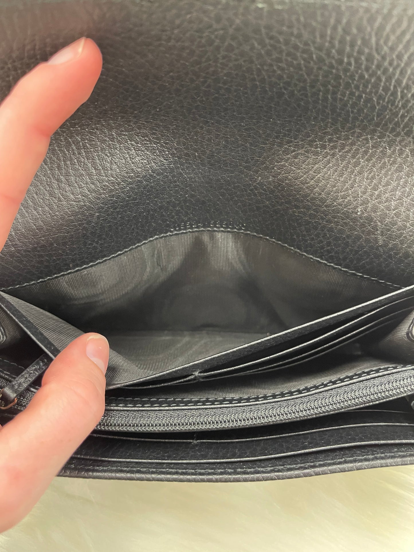 Wallet Luxury Designer By Gucci, Size: Large