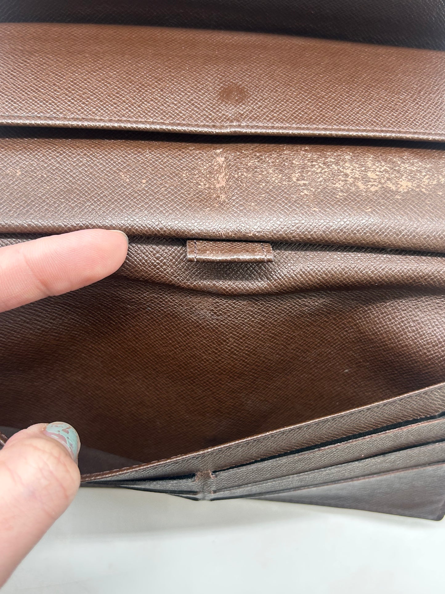 Wallet Luxury Designer By Louis Vuitton, Size: Large