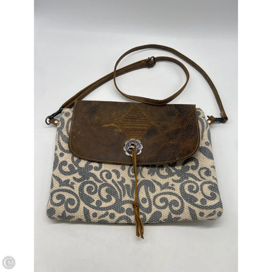 Handbag By Myra, Size: Medium