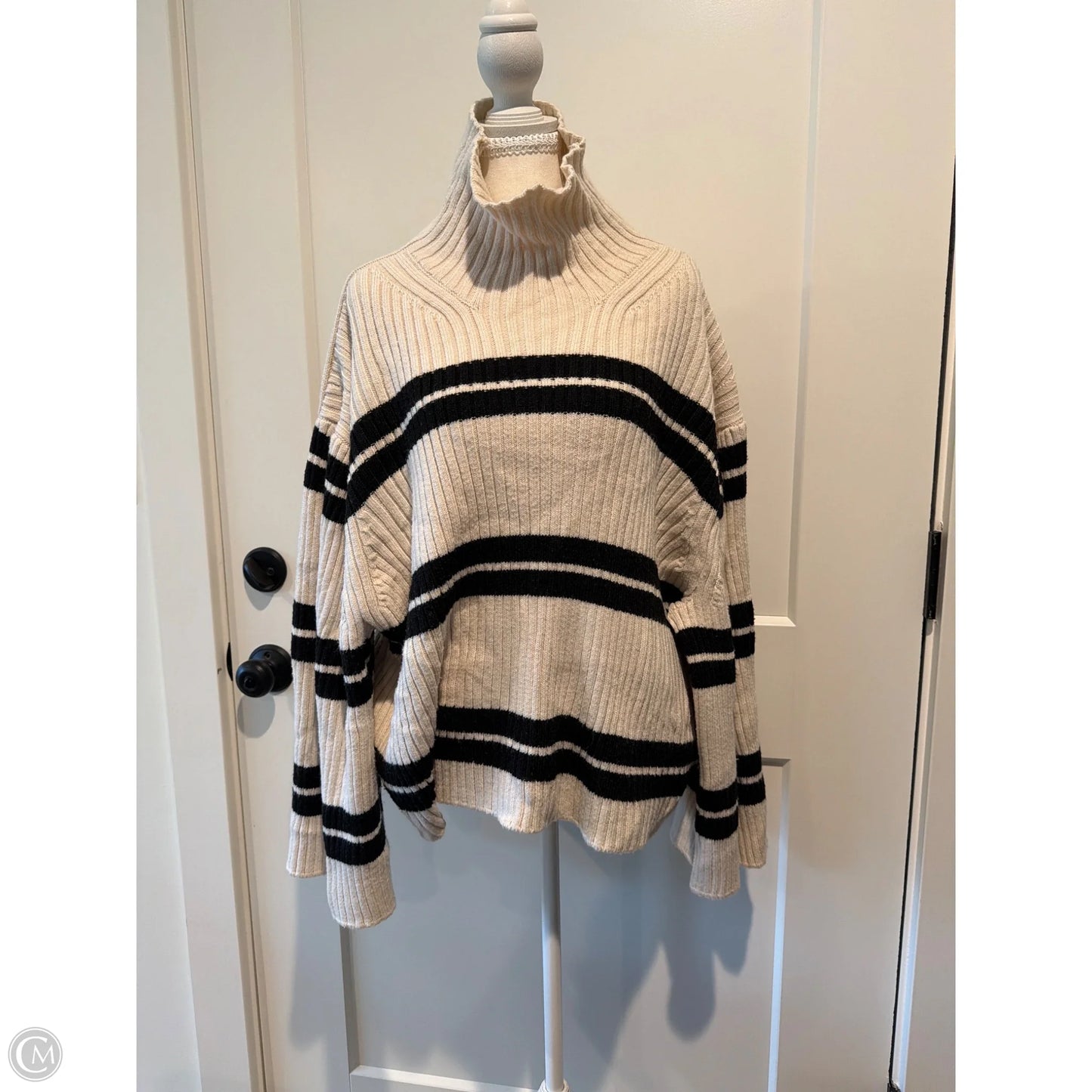 Sweater By H&m In Black & Cream, Size: Xl