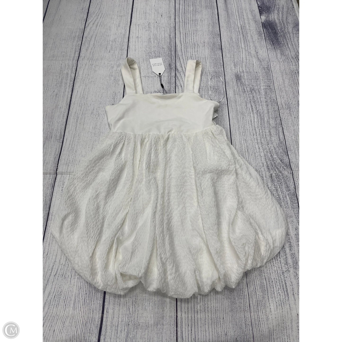 Dress Casual Short By English Factory In White, Size: S