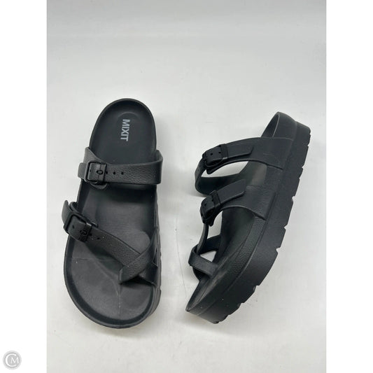 Sandals Flats By Mix It In Black, Size: 8