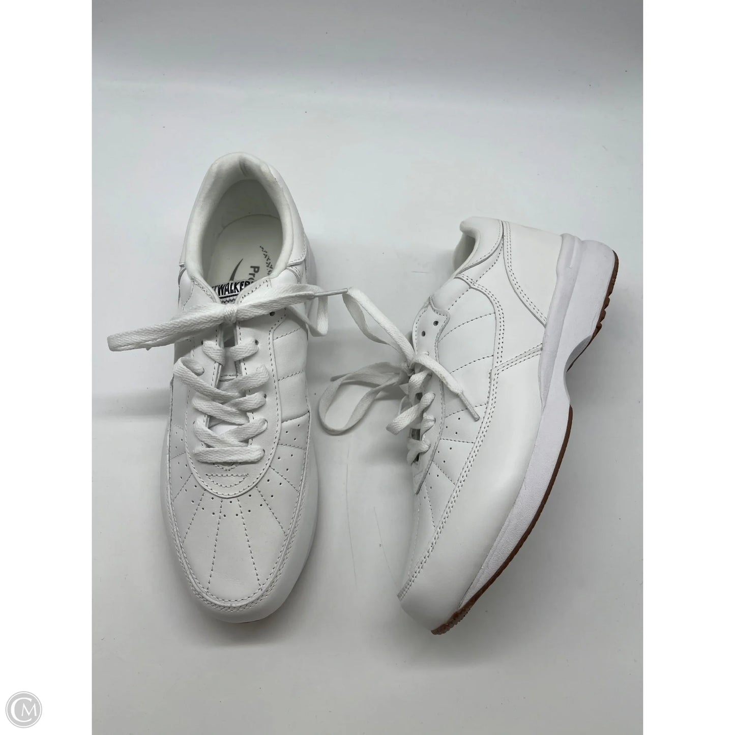 Shoes Athletic By Clothes Mentor In White, Size: 9