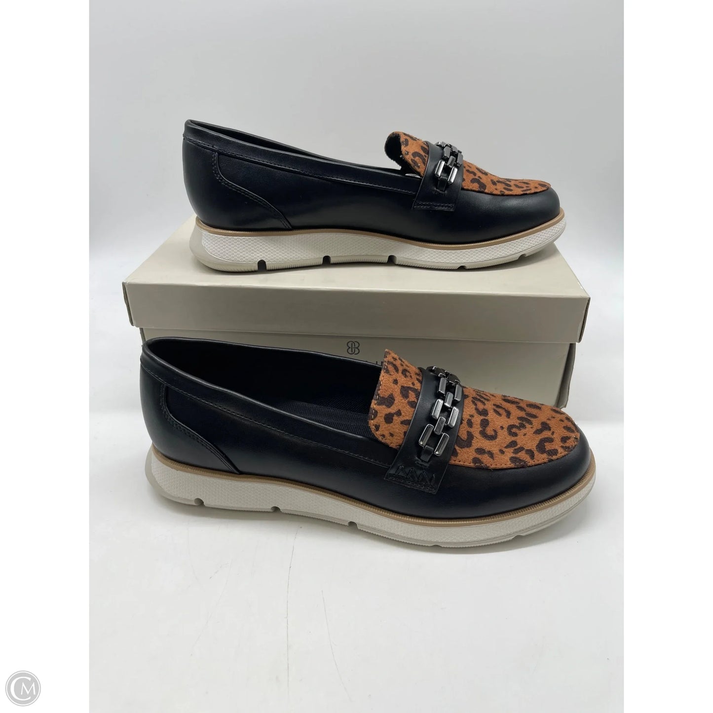 Shoes Flats By Bandolino In Leopard Print, Size: 9