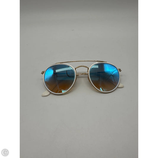 Sunglasses Designer By Ray Ban, Size: Small