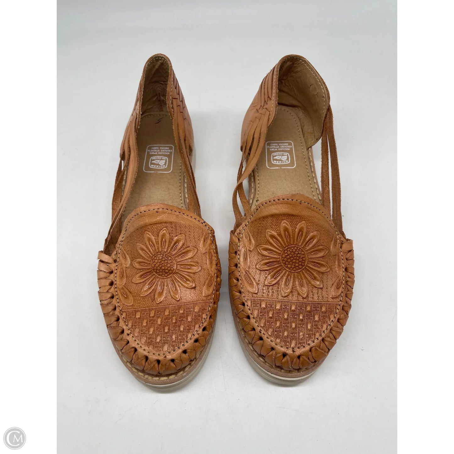 Shoes Flats By Clothes Mentor In Tan, Size: 8