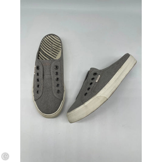 Shoes Athletic By Taos In Grey, Size: 9