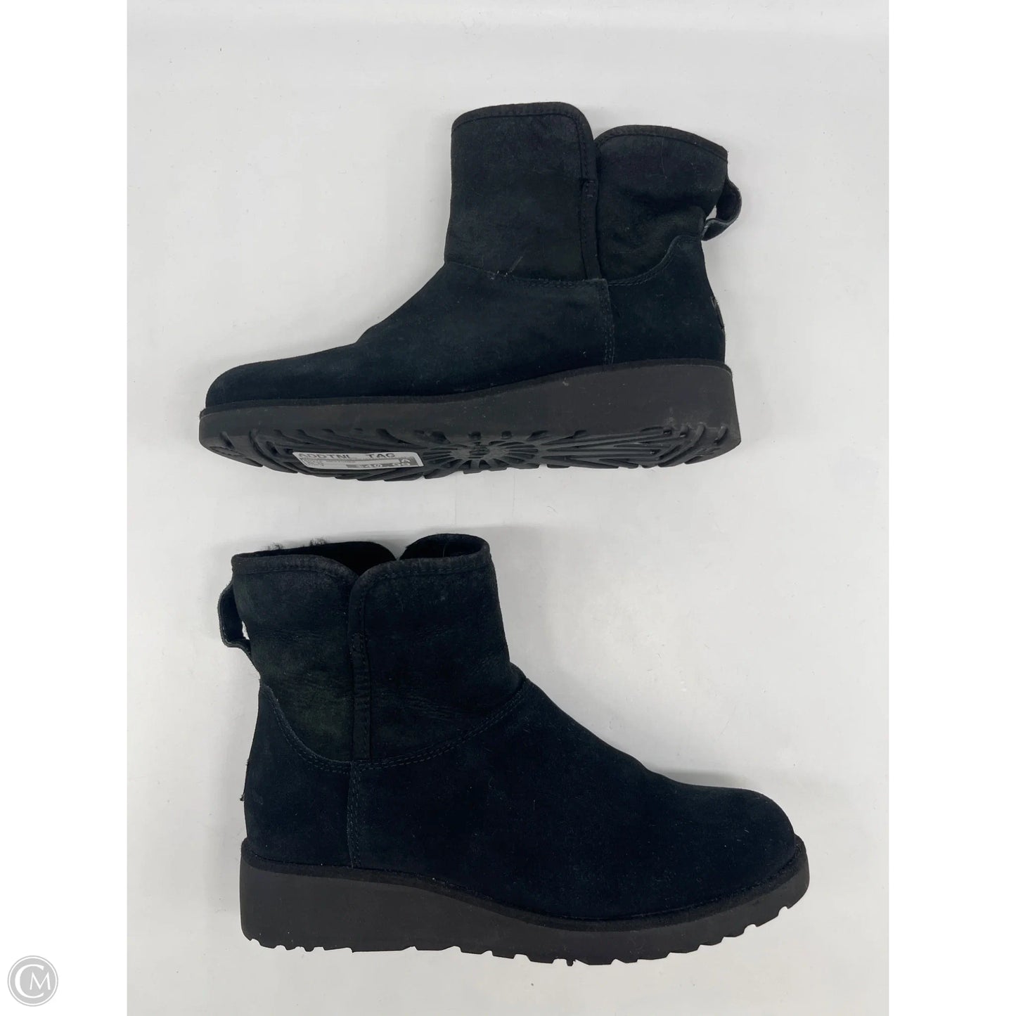 Boots Designer By Ugg In Black, Size: 7