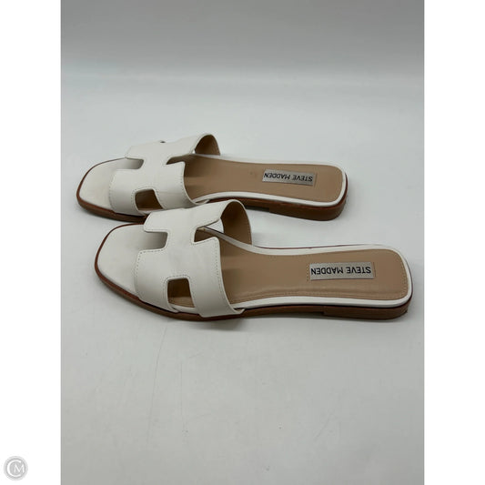 Sandals Flats By Steve Madden In White, Size: 8.5