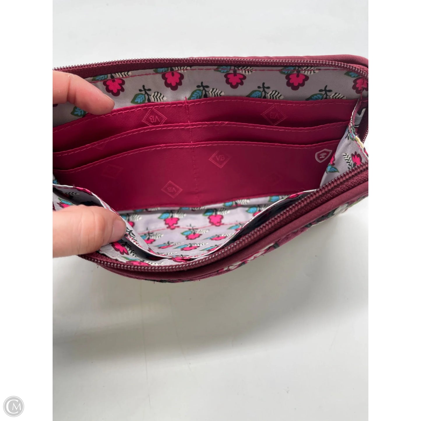 Wristlet By Vera Bradley, Size: Small