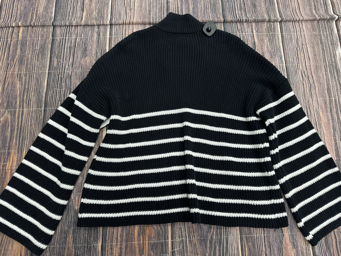 Sweater By Clothes Mentor In Black, Size: L